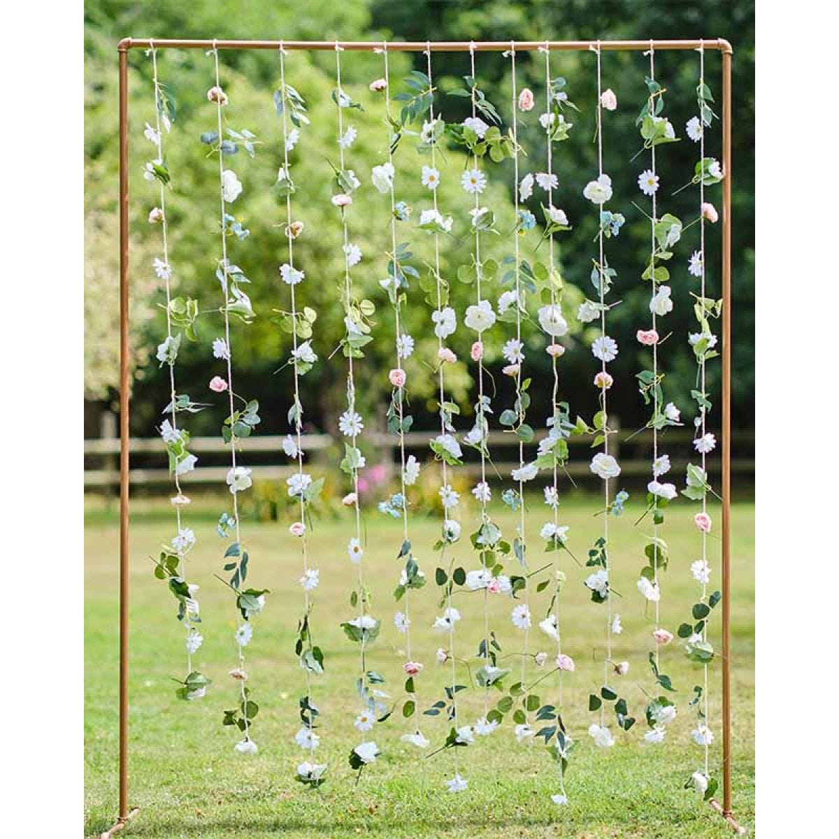 Hanging Flower Backdrop - 1.8m (12pk)