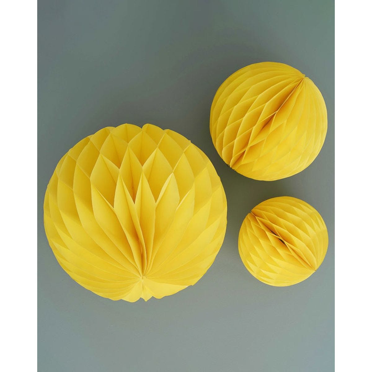 Yellow Paper Honeycomb Hanging Decorations (3pk)