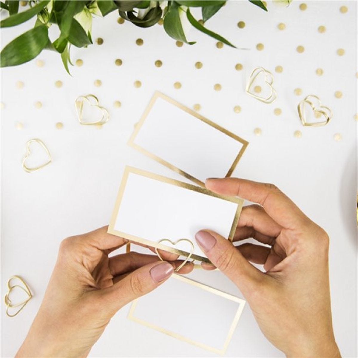 Gold Heart Place Card Holders (10pk)