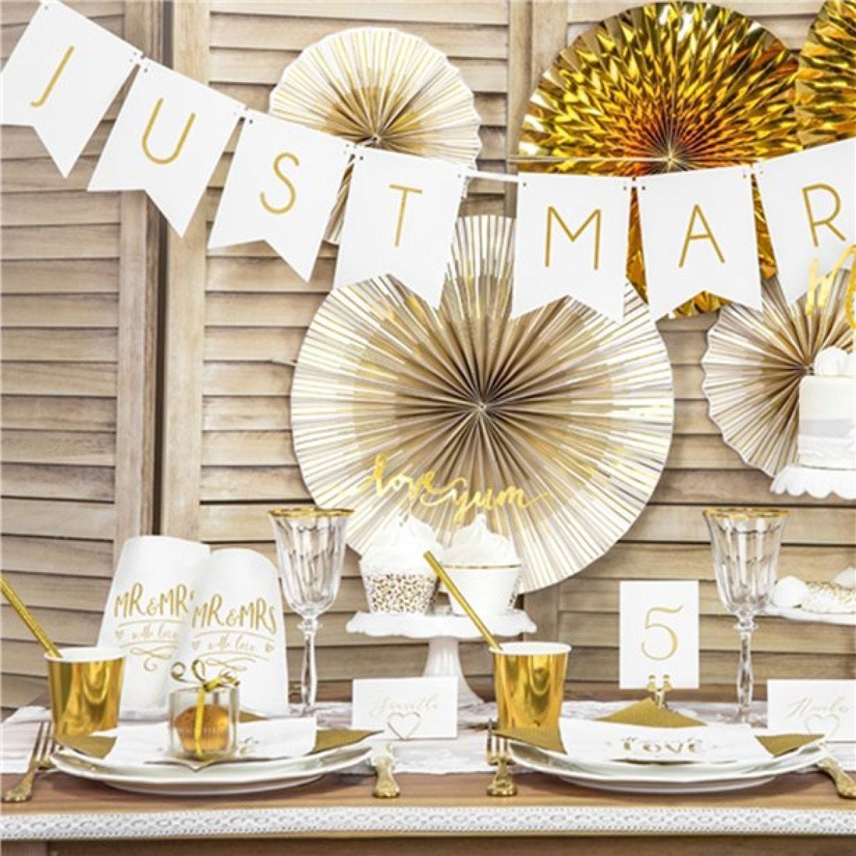 Gold Heart Place Card Holders (10pk)