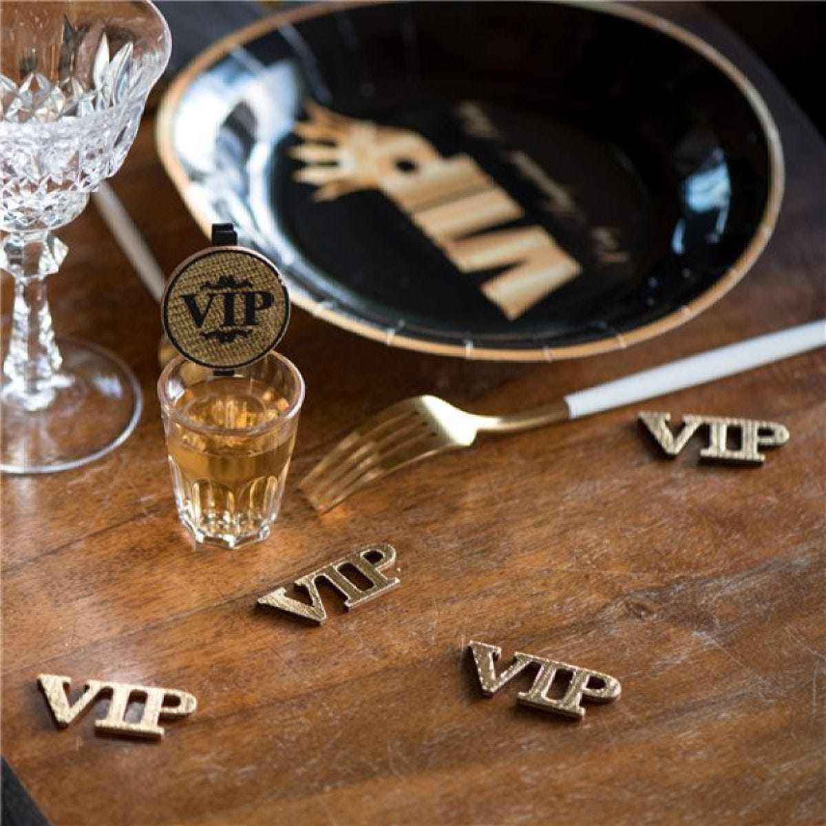 VIP Wooden Confetti