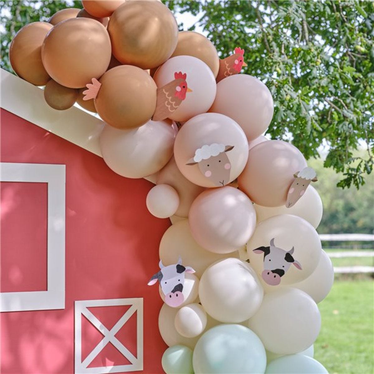 Farm Friends Balloon Arch - 70 Balloons