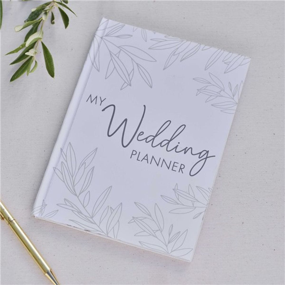 Secret Garden Botanical White Wedding Planner