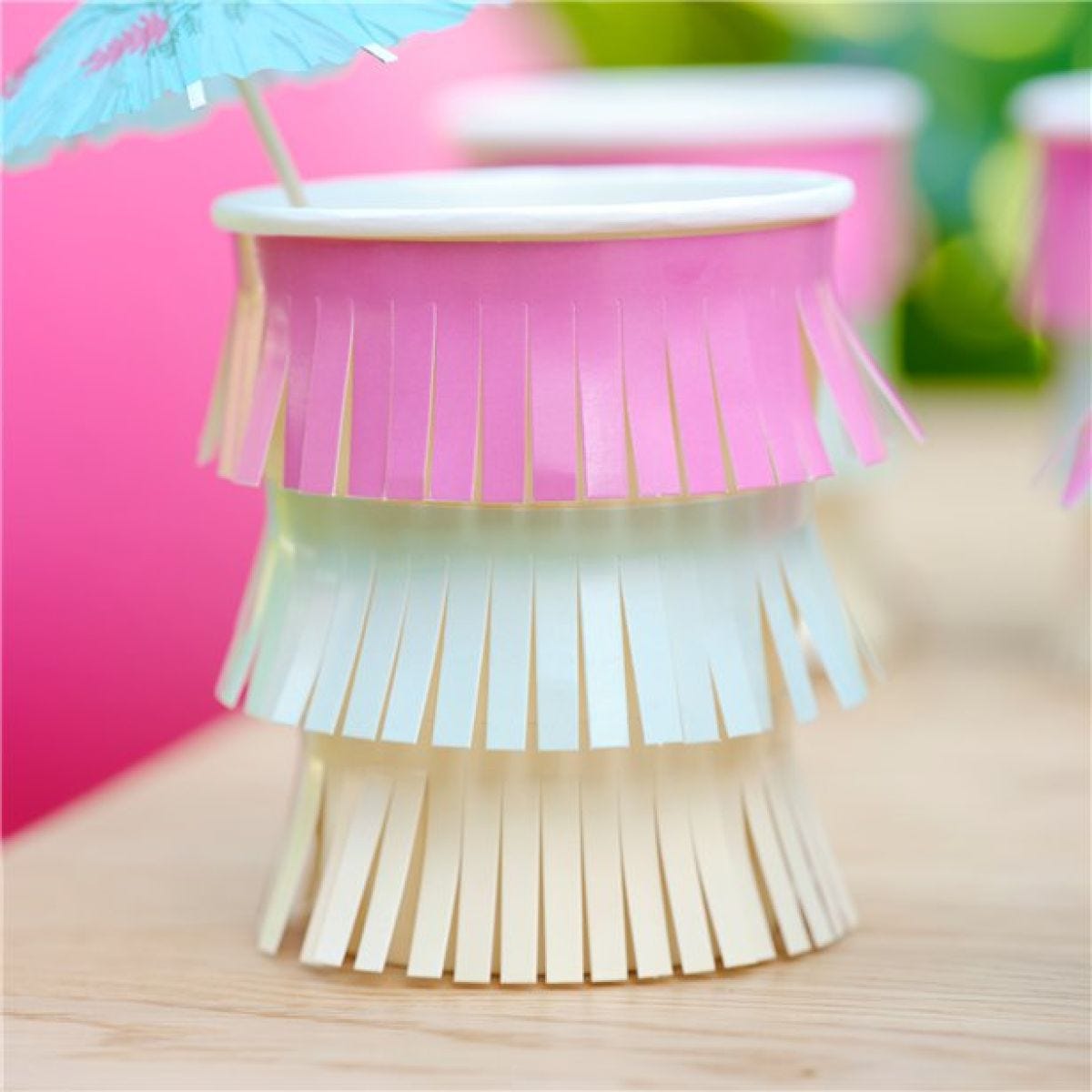 Tiki Tropics Tassel Fringed Paper Cups (8pk)