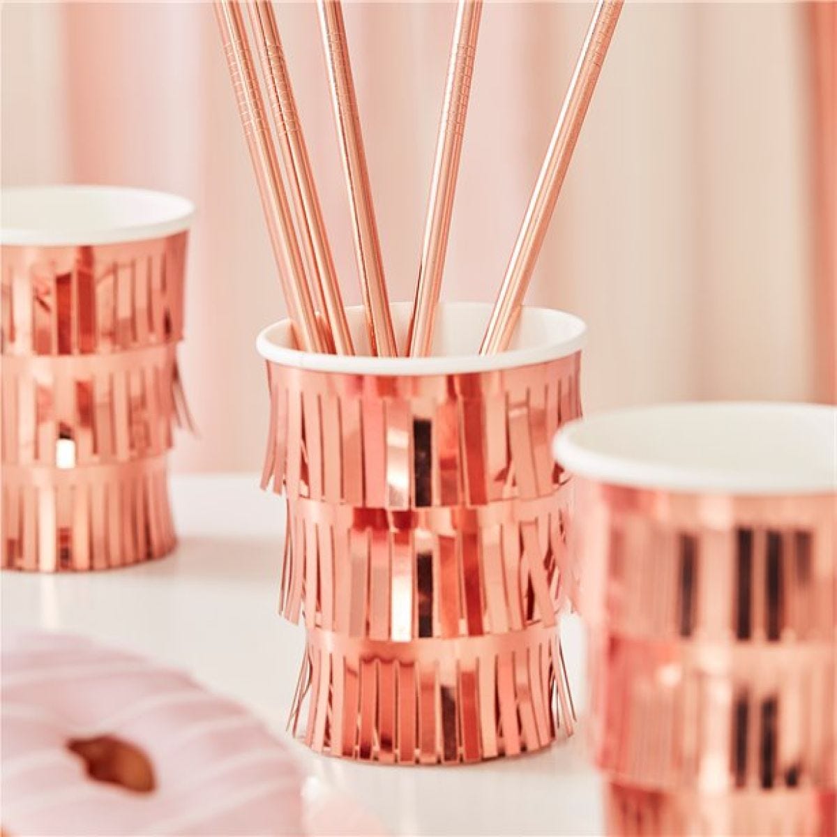 Mix It Up Rose Gold Fringe Paper Cups - 255ml (8pk)