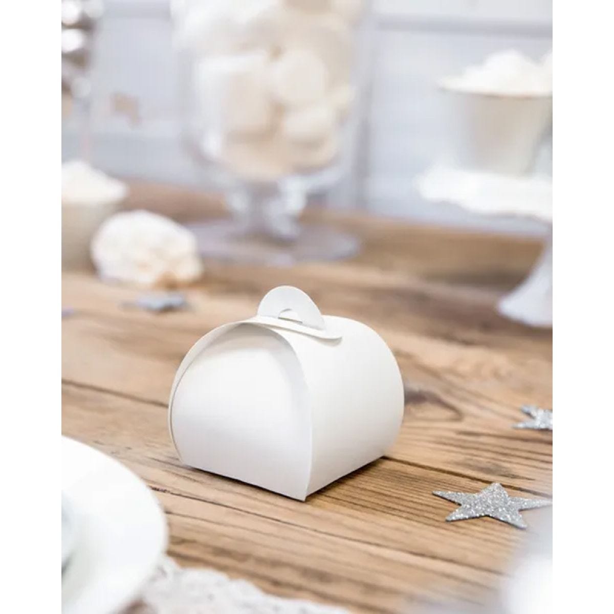White Paper Favour Boxes - 6.6cm x 5.5cm (10pk)