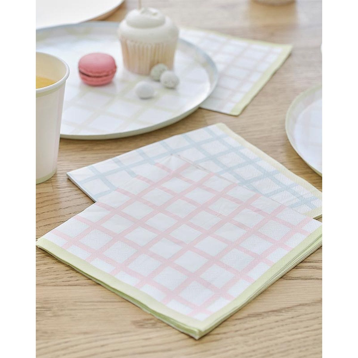 Easter Check Paper Napkins (16pk)