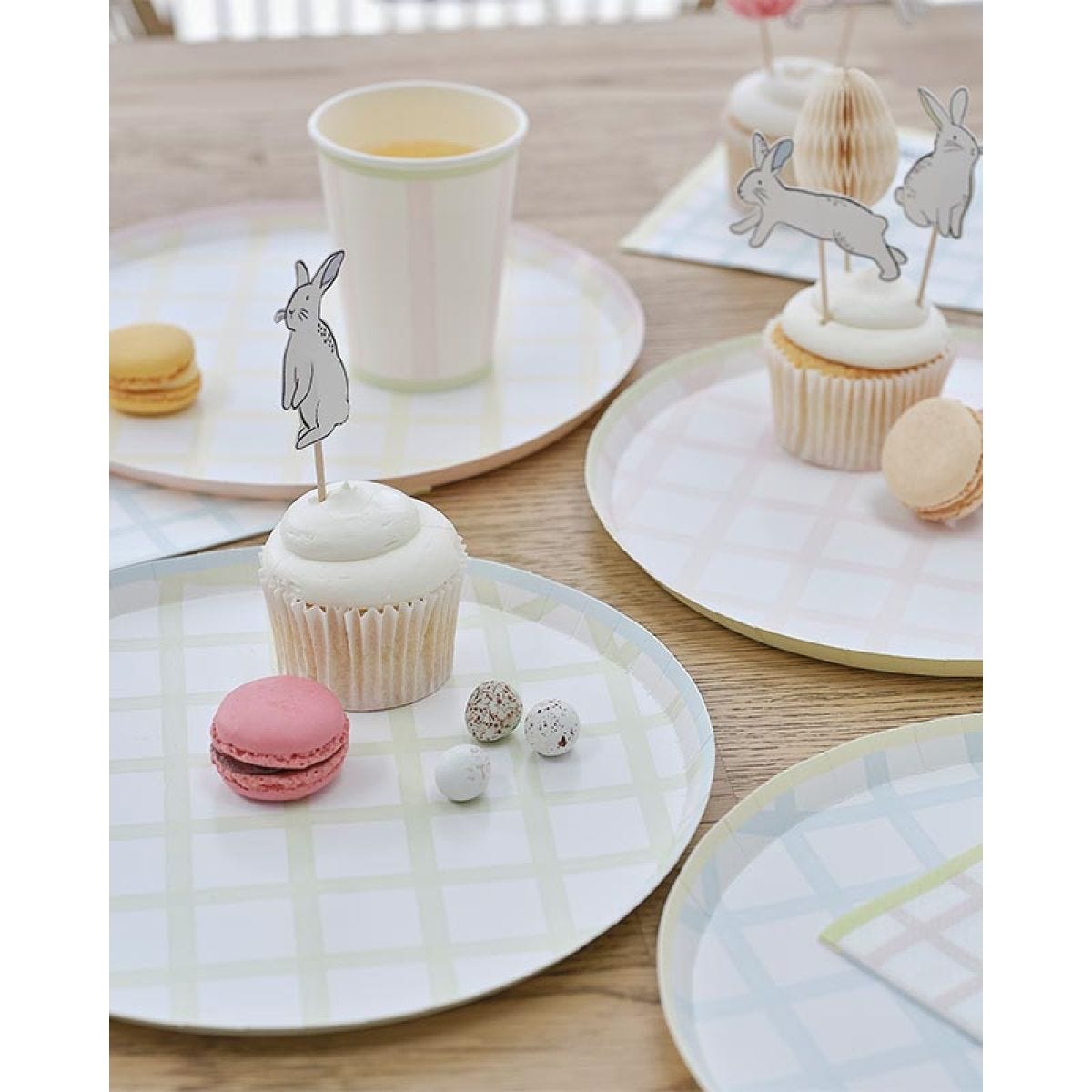 Easter Check Paper Plates (8pk)