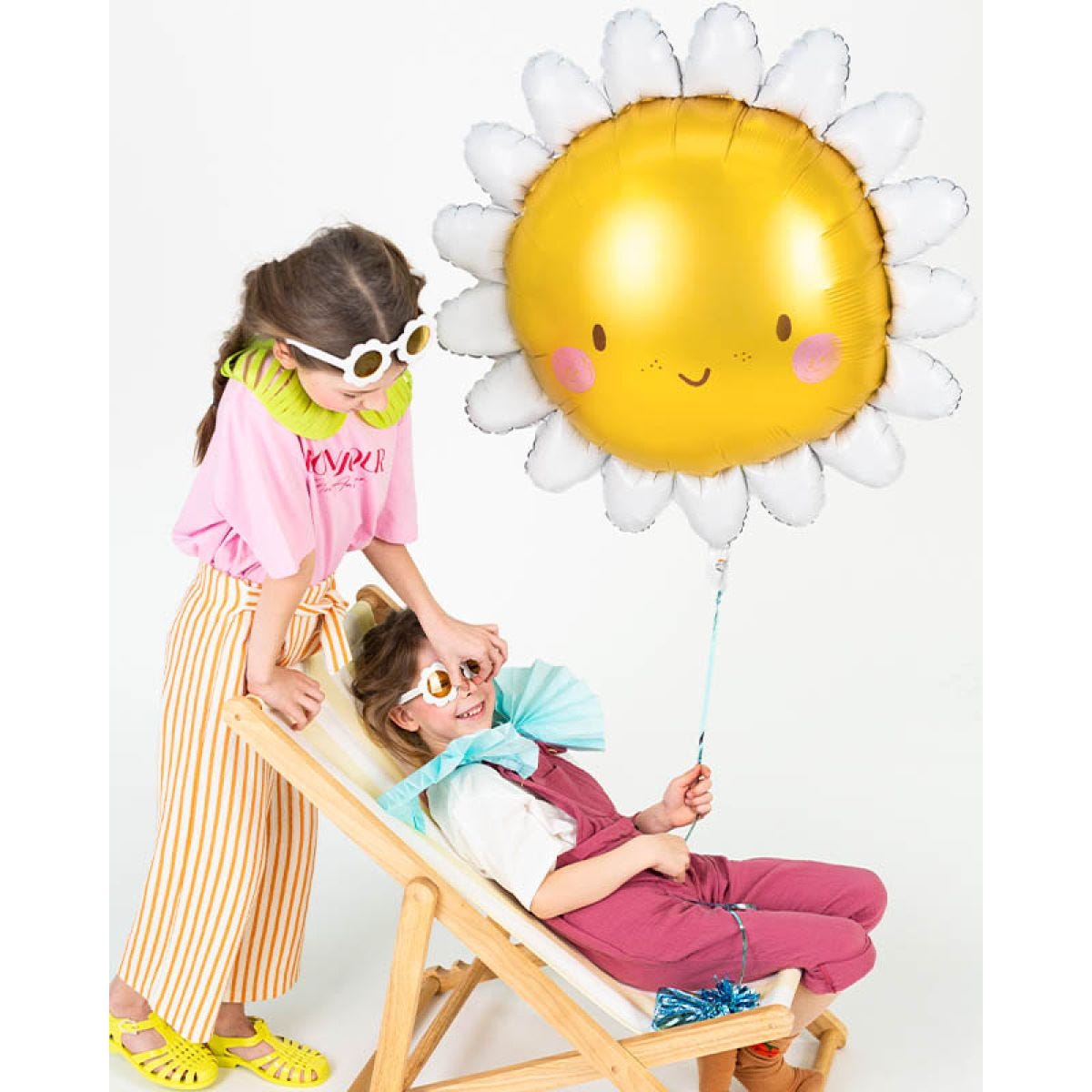 Smiley Sunshine Shape Balloon - 27.5" Foil