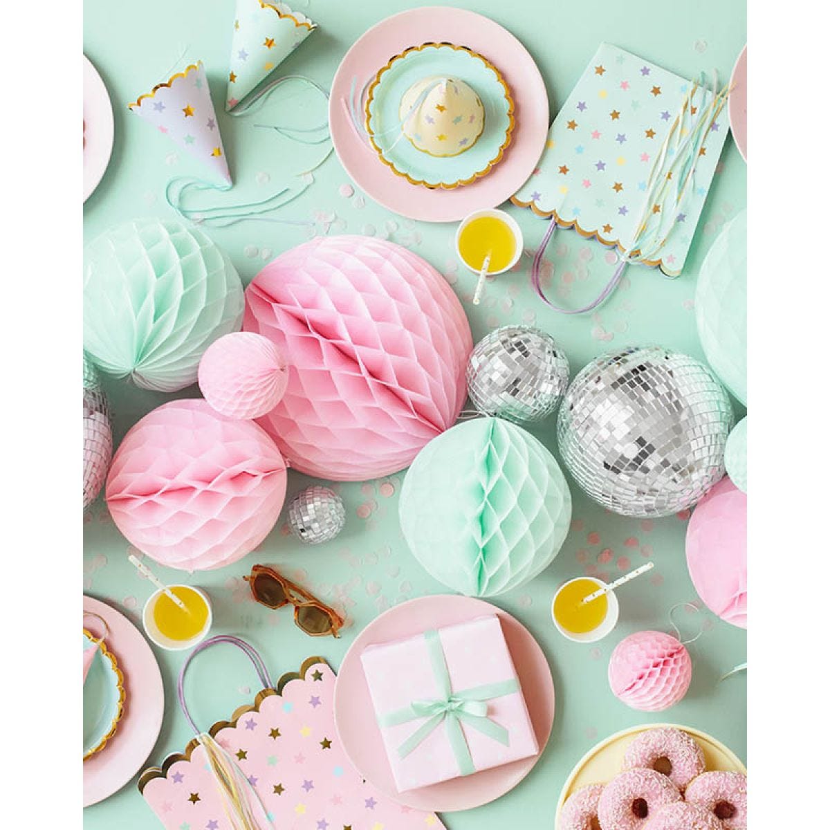 Star print Party Hats with Ribbons (6pk)