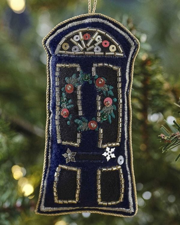 Door Velvet Embroidered Tree Decoration