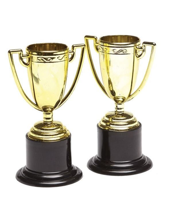 Mini Plastic Trophies (4pk)