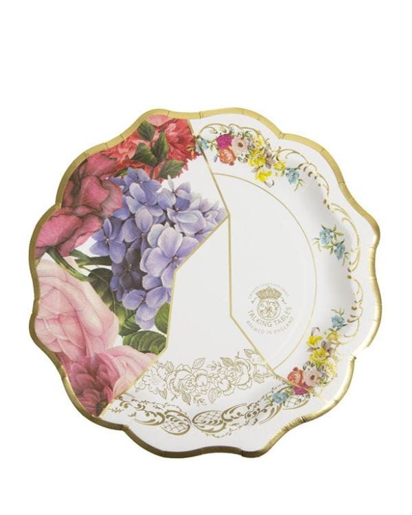 Truly Scrumptious Scalloped Medium Plate (12pk)