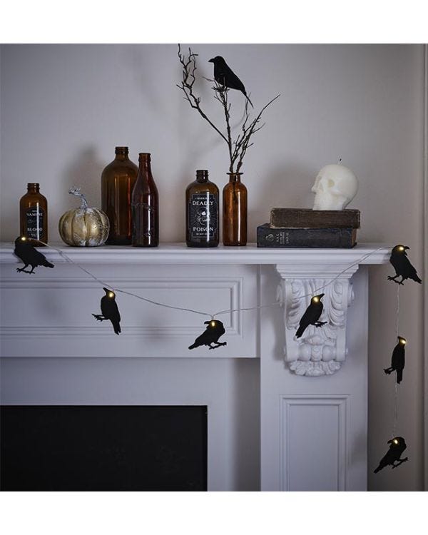 Crow LED Wooden Bunting
